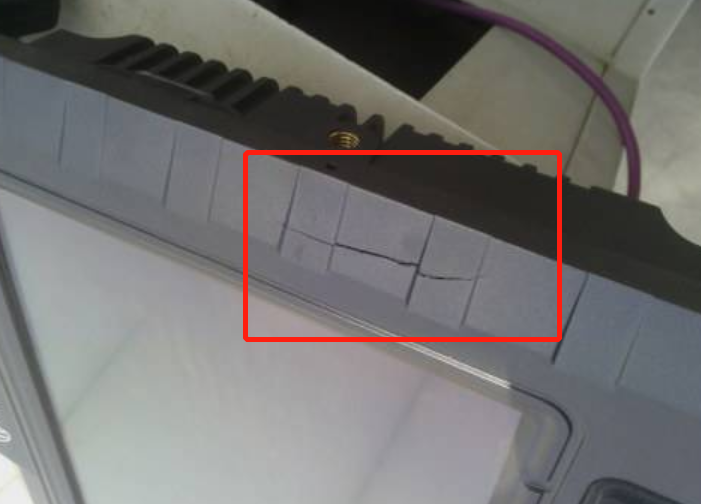 注塑制品開裂不用再煩惱了，現(xiàn)在就告訴你原因！_江蘇無錫嘉弘塑料告訴您